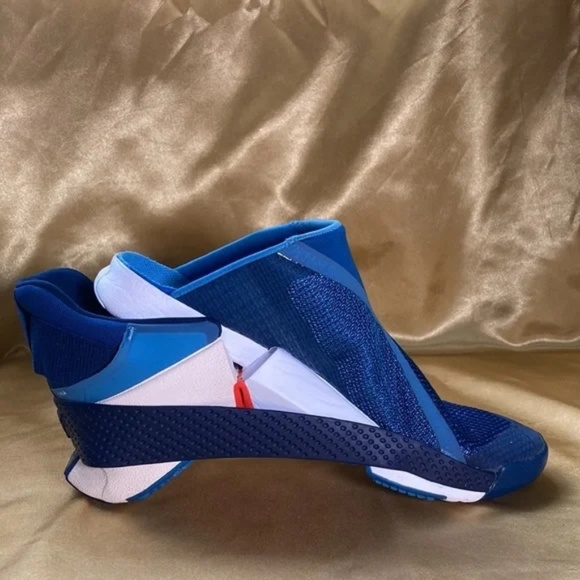 Nike Go FlyEase Easy On Off Shoes Men's Size 7.5 Unisex Shoes NWT - Picture 10 of 12